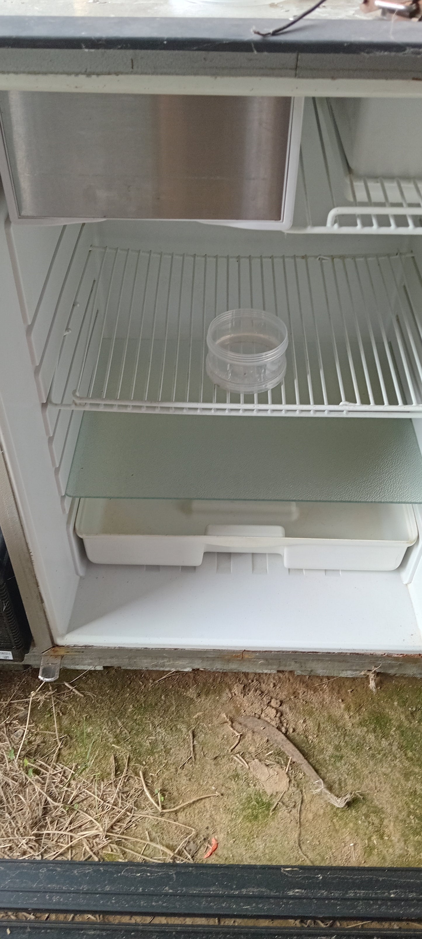 Isotherm 12 volt fridge secondhand