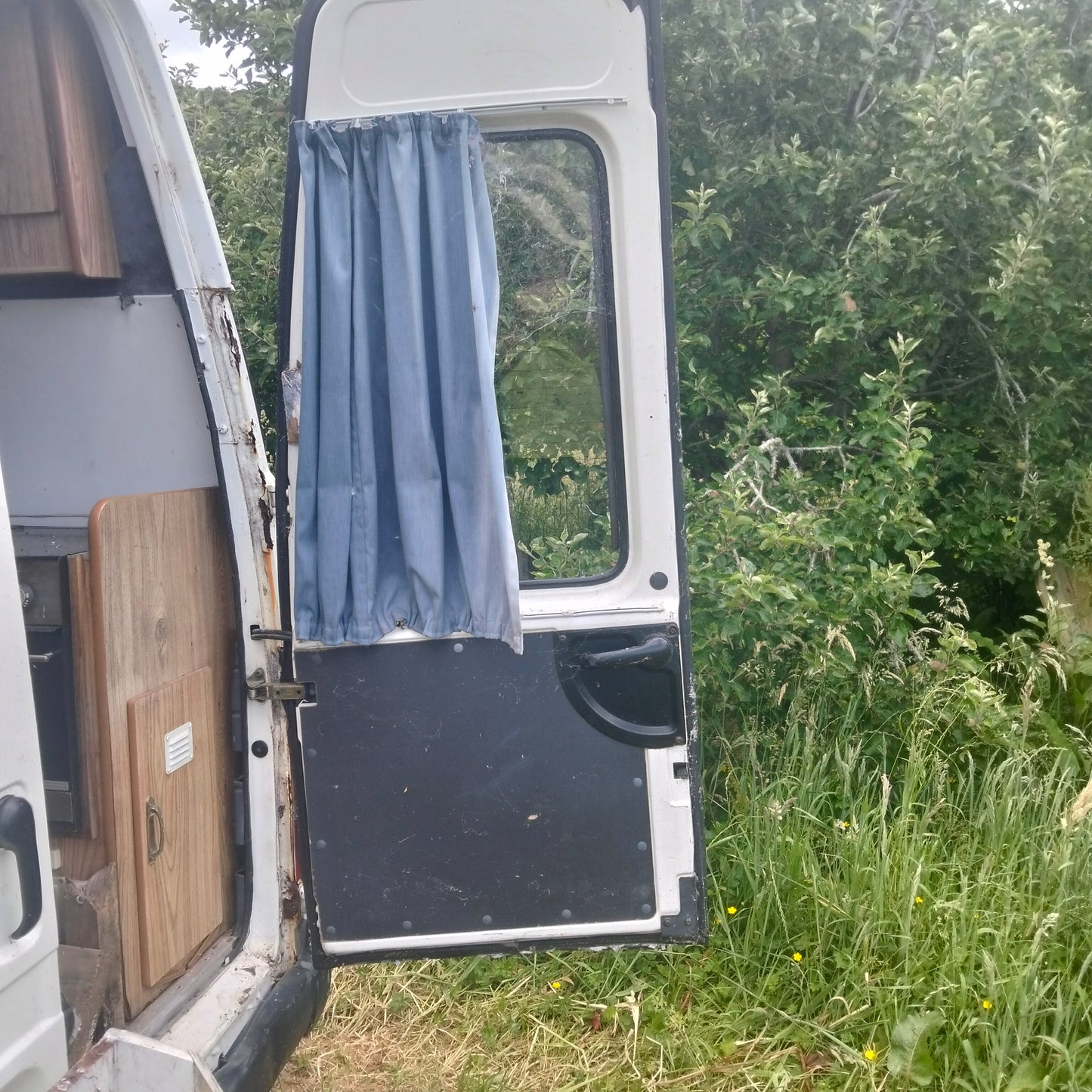 2000 ford transit parts , most parts available.